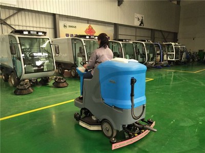小林清洁 工厂驾驶式洗地机专家与济宁地区的全方位保洁服务